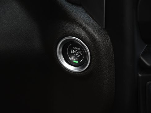 Used 2020 Chevrolet Silverado 1500 LT w/ Texas Edition image 25