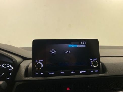 Used 2023 Honda CR-V Sport image 10