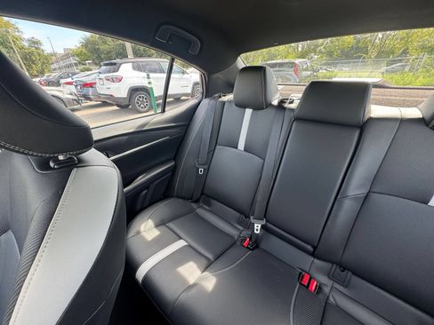 Used 2025 Toyota Camry SE FWD image 40
