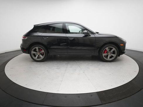 Certified 2024 Porsche Macan S image 11