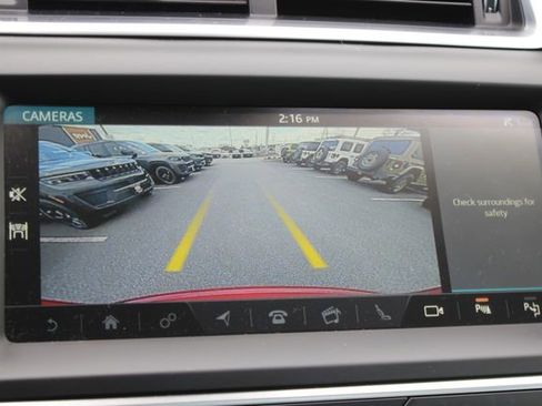 Used 2020 Jaguar E-PACE SE AWD/4WD image 6