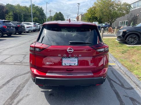 Used 2025 Nissan Rogue SV AWD/4WD image 4