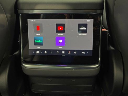 Used 2022 Tesla Model X Plaid image 36