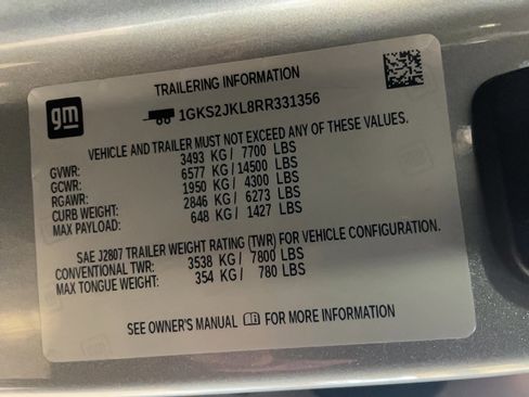 Used 2024 GMC Yukon XL Denali w/ Advanced Technology Package image 15