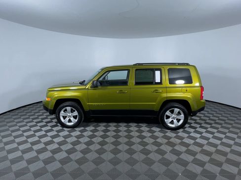 Used 2012 Jeep Patriot Sport w/ PWR Value Group AWD/4WD image 5