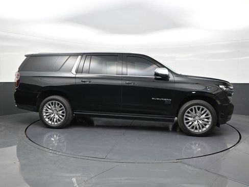 Used 2023 Chevrolet Suburban Premier w/ Max Trailering Package RWD image 6