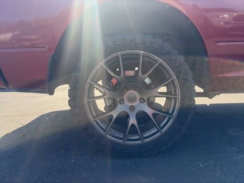 Used 2013 RAM 1500 Express image 9