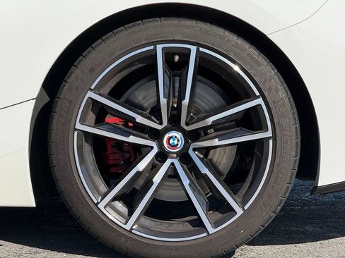 Used 2022 BMW Z4 M40i w/ Premium Package RWD image 4
