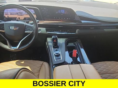 Certified 2023 Cadillac Escalade Premium Luxury w/ LPO, Radiant Package RWD image 21