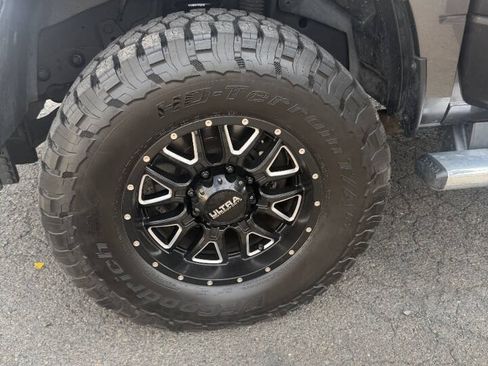 Used 2015 RAM 3500 SLT AWD/4WD image 17