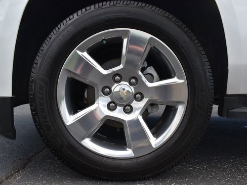 Used 2017 Chevrolet Tahoe LT RWD image 12