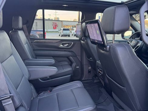 Used 2021 Chevrolet Tahoe LT w/ LT Signature Plus Package image 13