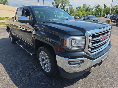 Used 2017 GMC Sierra 1500 SLT w/ SLT Premium Package AWD/4WD image 2