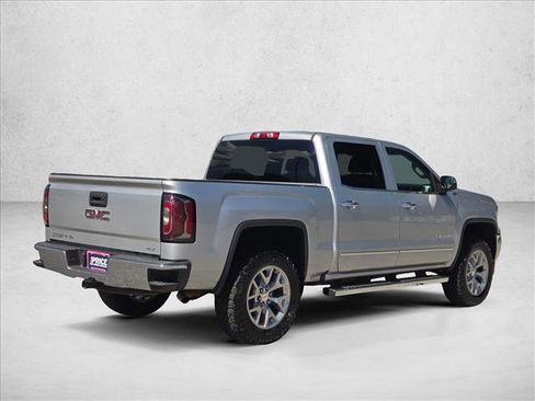 Used 2018 GMC Sierra 1500 SLT w/ SLT Premium Package image 5