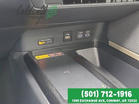 Certified 2025 Toyota Camry SE image 30