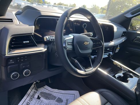 New 2025 Chevrolet Suburban High Country w/ LPO, Get Active Package image 17