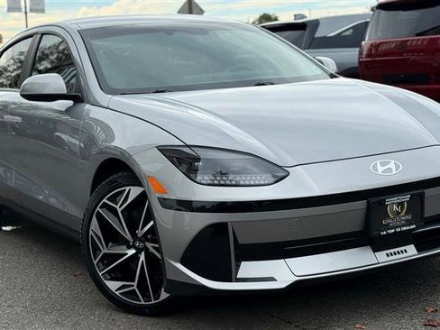 Used 2023 Hyundai Ioniq 6 SEL image 8
