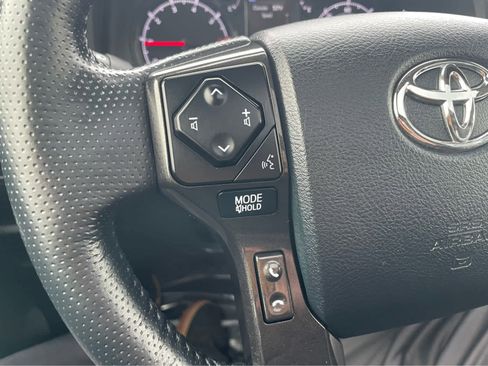 Used 2023 Toyota 4Runner 40th Anniversary SE image 17