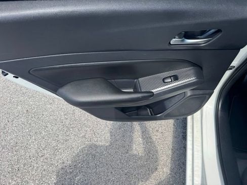 Used 2022 Nissan Altima 2.5 S FWD image 17