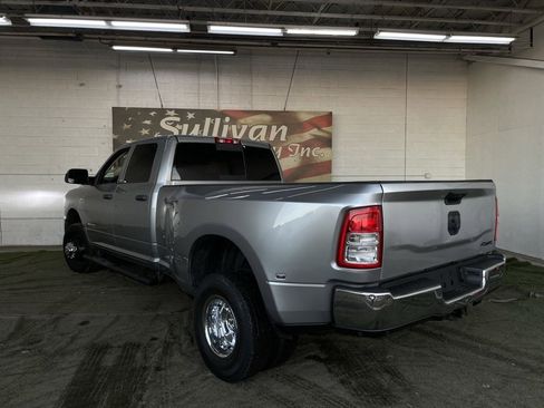 Used 2019 RAM 3500 Tradesman image 3