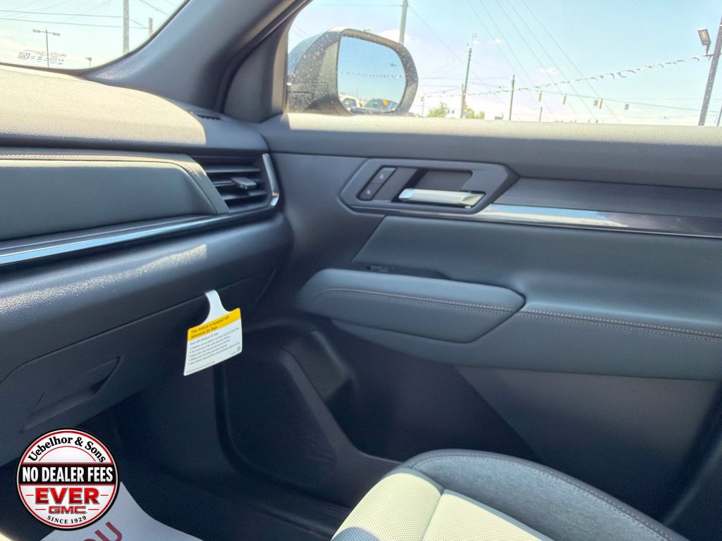 New 2027 GMC Terrain AT4 w/ Convenience Package III AWD/4WD image 33
