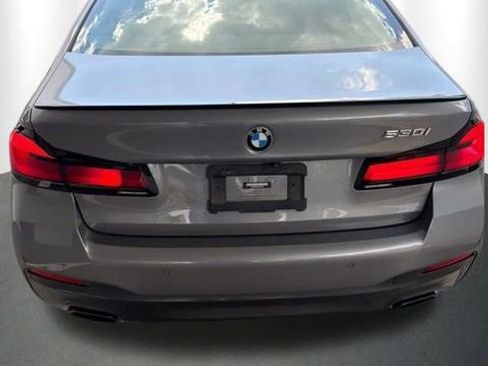 Used 2023 BMW 530i w/ Executive Package RWD image 2