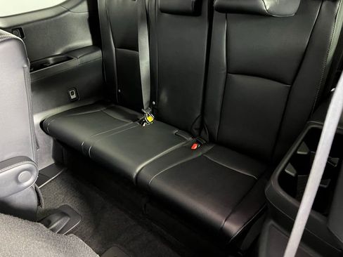 Used 2024 Toyota Grand Highlander AWD Hybrid image 27