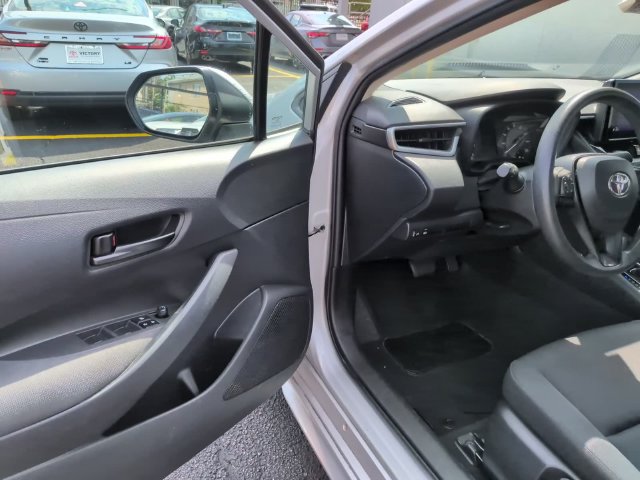 Certified 2024 Toyota Corolla LE FWD image 9