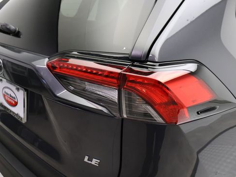 Used 2025 Toyota RAV4 LE image 8