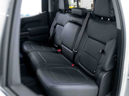 Used 2022 GMC Sierra 1500 SLT w/ SLT Premium Plus Package AWD/4WD image 82