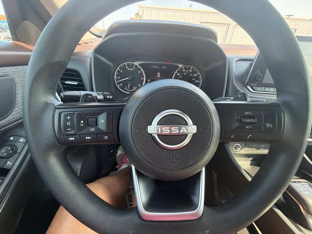 Used 2023 Nissan Rogue S FWD image 33