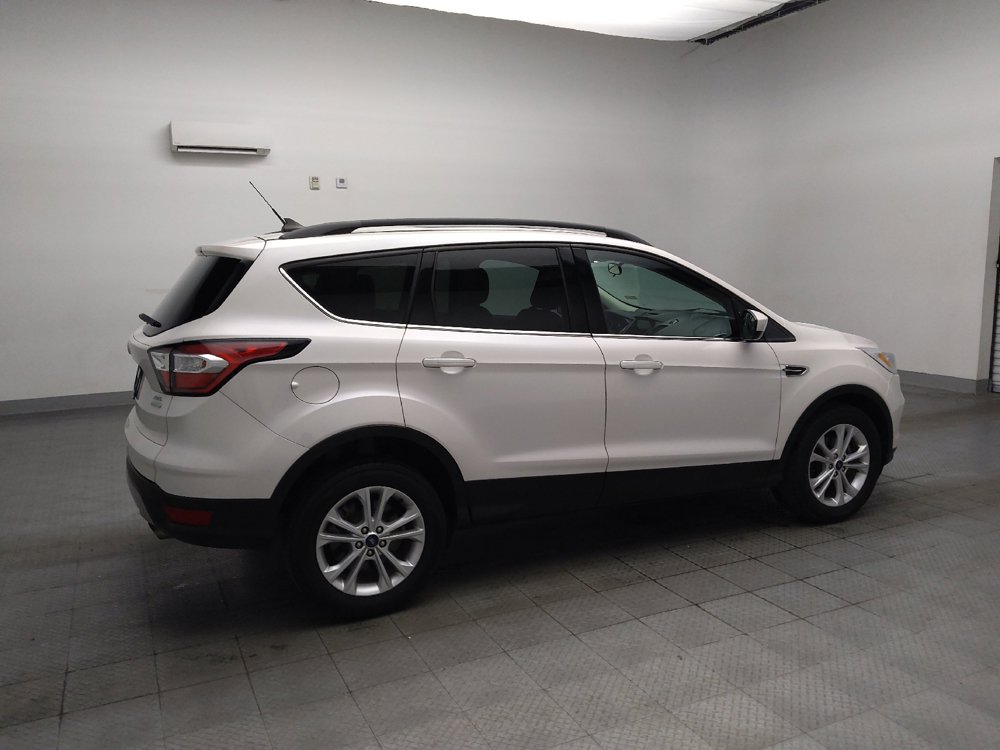 Used 2018 Ford Escape SEL FWD image 10