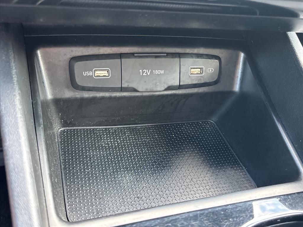 Used 2024 Hyundai Santa Cruz SE FWD image 17