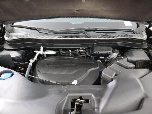 Certified 2024 Honda Passport Black Edition image 30