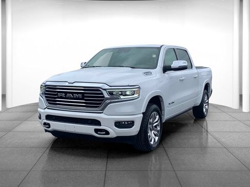 Used 2024 RAM 1500 Limited AWD/4WD image 3