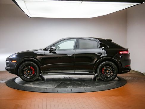 Certified 2023 Porsche Cayenne GTS AWD/4WD image 2