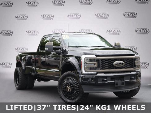 Used 2025 Ford F450 Platinum w/ Platinum Plus Package AWD/4WD image 2