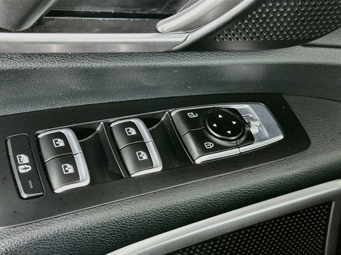 Used 2025 Kia Telluride S FWD image 15