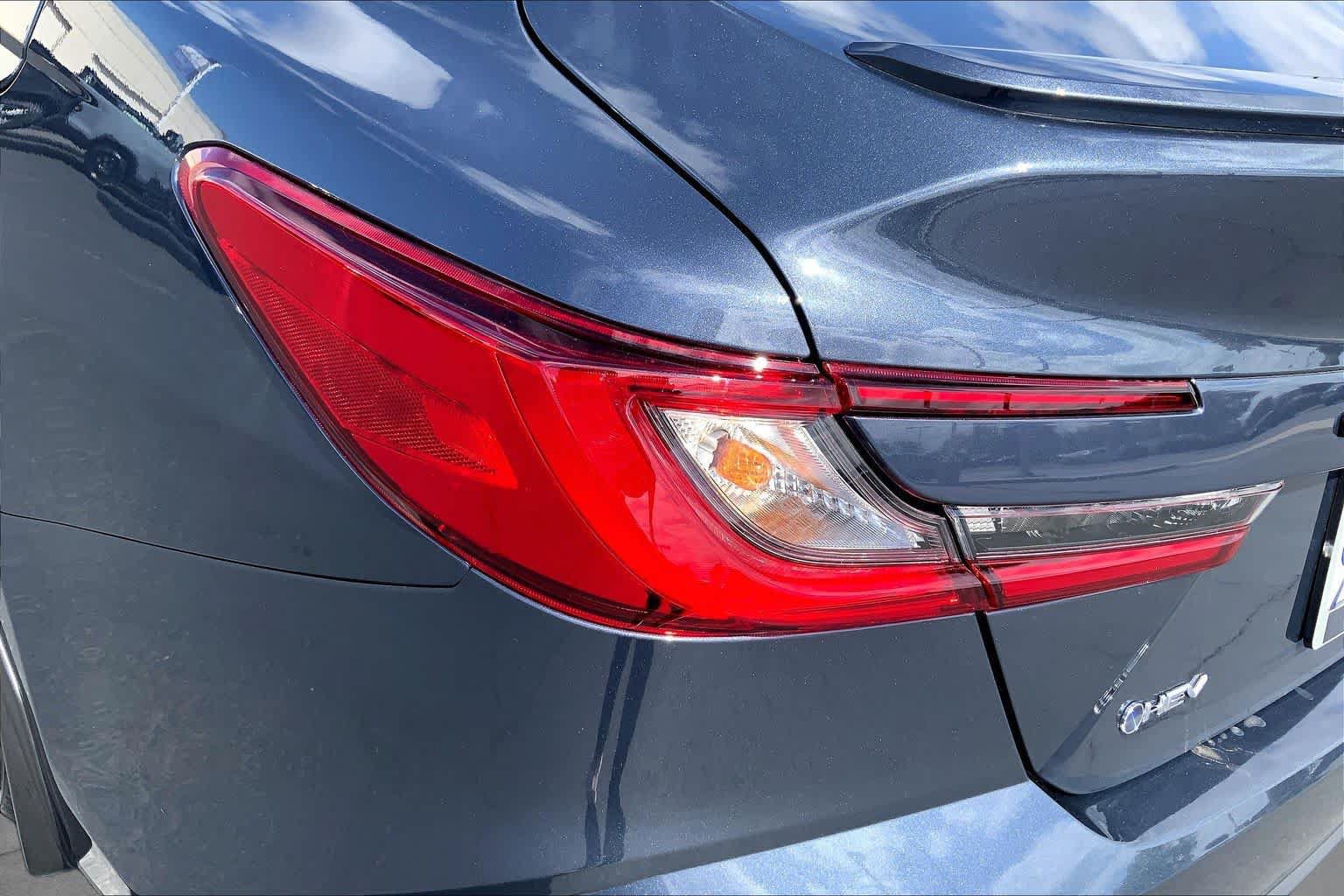 Used 2026 Toyota Camry SE FWD image 28