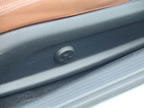 Used 2017 Mercedes-Benz C 300 Cabriolet image 32