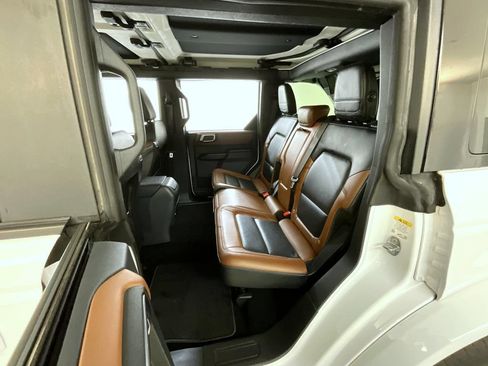Used 2024 Ford Bronco Outer Banks AWD/4WD image 20
