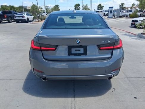 Used 2024 BMW 330i Sedan w/ Premium Package RWD image 5