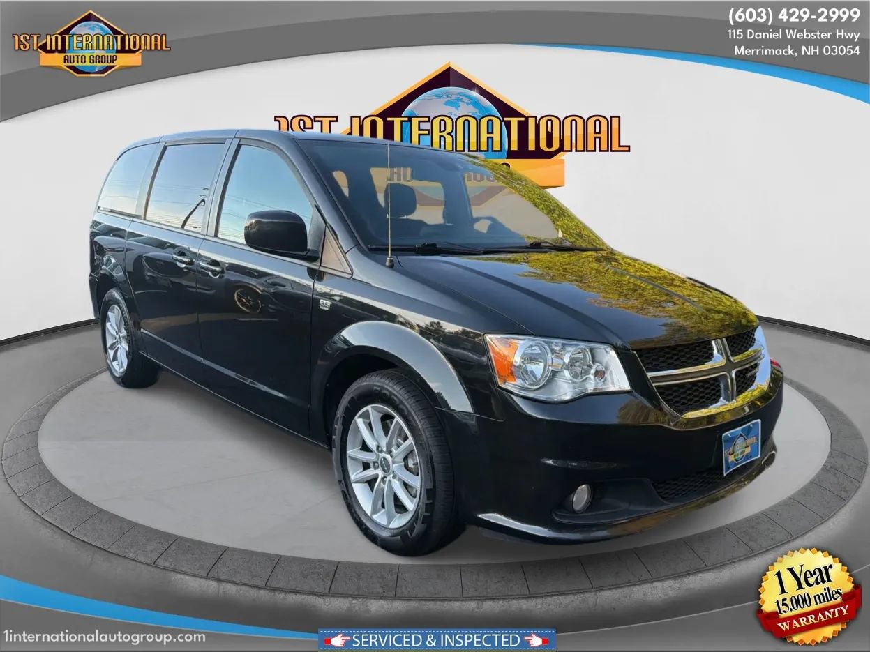 Used 2019 Dodge Grand Caravan SE FWD image 2
