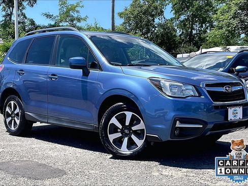 Used 2018 Subaru Forester 2.5i Premium AWD/4WD image 2
