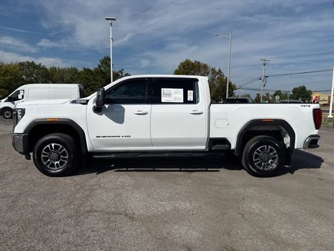 Used 2024 GMC Sierra 2500 SLE image 33