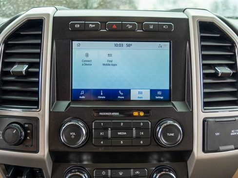 Used 2020 Ford F350 Lariat w/ Lariat Value Package image 24