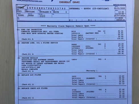 Used 2023 Cadillac Escalade ESV Sport Platinum image 28