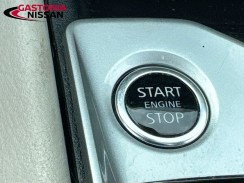 Used 2025 Nissan Altima 2.5 SV FWD image 26