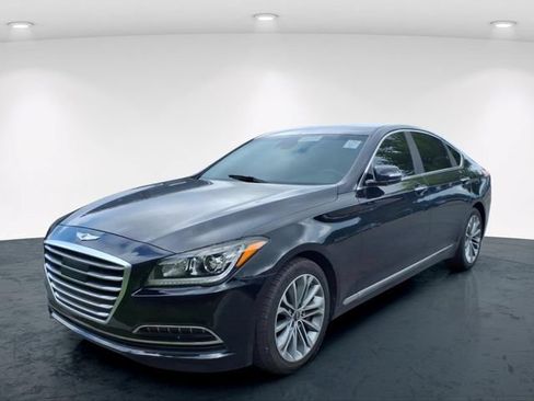 Used 2017 Genesis G80 3.8 RWD image 3