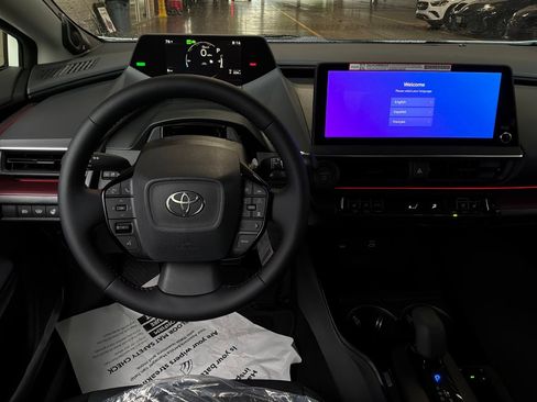 New 2026 Toyota Prius Plug-In Hybrid FWD image 14